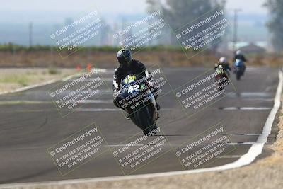 media/Sep-20-2025-TrackDaz (Sat) [[27f0cde673]]/B Group/220pm (Turn 9)/